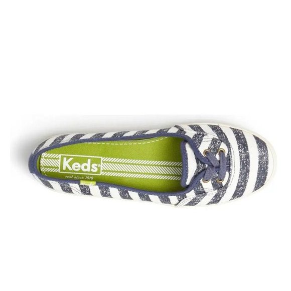 Keds Teacup Slip-On Sneaker Navy White 7.5 NEW - Picture 3 of 9